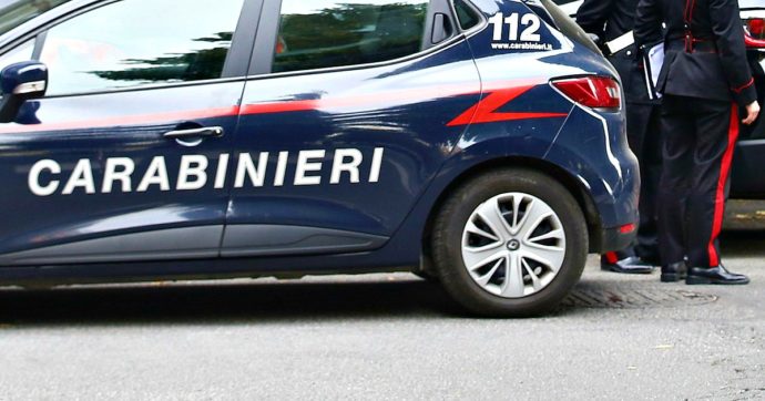 Torino, danni ai locali del candidato sindaco Damilano: denunciato un clochard