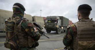 Copertina di Il razzismo è tipico di una certa politica, ma non dovrebbe entrare in caserma