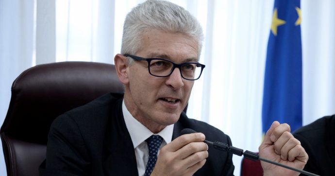 “Fare subito gli Stati generali 5S. E con le Sardine si può parlare”