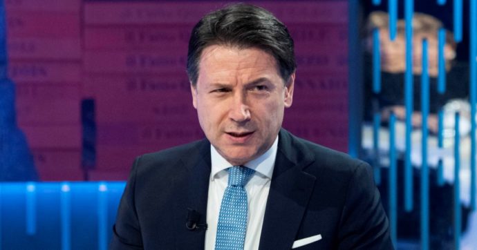 Renzi, provocazione finale a Conte: “Stacchi la spina?”