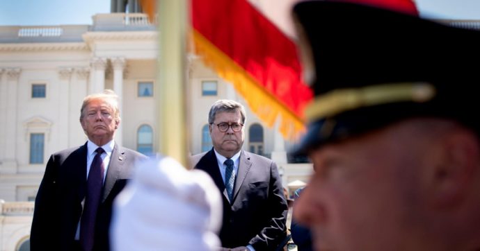 Lite da Barr, Trump prova a far fuori pure il procuratore