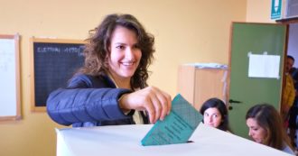 Copertina di Regionali Liguria, nel M5s si discute sull’alleanza col Pd: i favorevoli chiedono il voto su Rousseau, ma decidono i vertici
