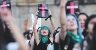 Copertina di Ingrid e le altre: fatte a pezzi e “servite” per lo spettacolo