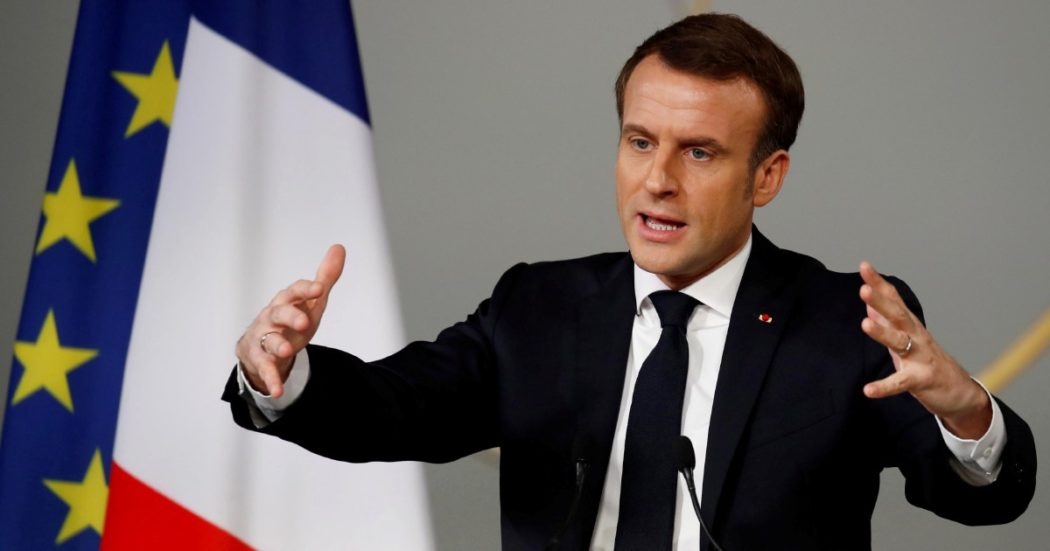Ue, Macron: “È il momento della verità, senza un fondo che emetta debito comune il progetto rischia di crollare e vinceranno i populisti”