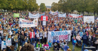 Copertina di “Abbiamo infettato i nostri figli. La lotta per noi è un obbligo”