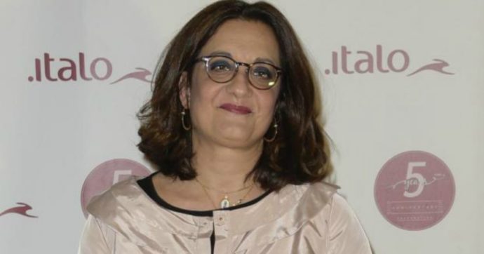 Foto Mario Cartelli/LaPresse
07-06-2017 Roma (Italia)
spettacolo
Festa per i 5 anni di Italo eil cambio di look con madrina Ambra Angiolini alla stazione Termini. Durante l'evento c'è stata maretta tra l'attrice ei fotografi e video operatori invitati dato che la star si è rifiutata di farsi fotografare al suo arrivo in stazione. La stessa Ambra non ha partecipato al taglio della torta pur essendo la madrina dell'evento.
Nella foto: Catena Fiorello Catena Fiorello: “Il monologo di Rula Jebreal? Se deve raccontare quella bella storia drammatica per attirare l’attenzione…”