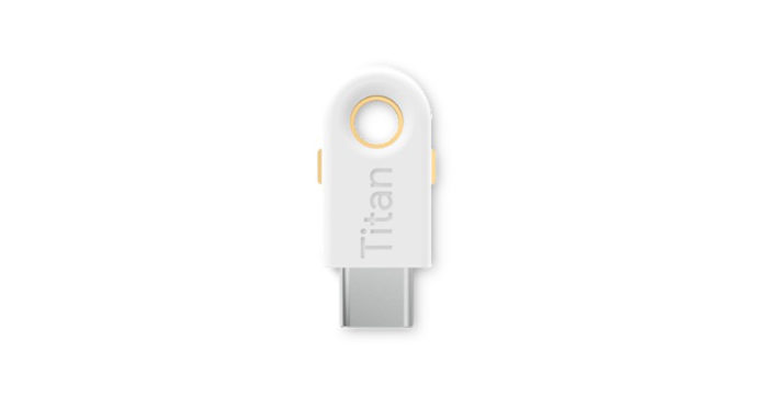 Google Titan USB-C, disponibile in Italia la chiavetta per il login sicuro