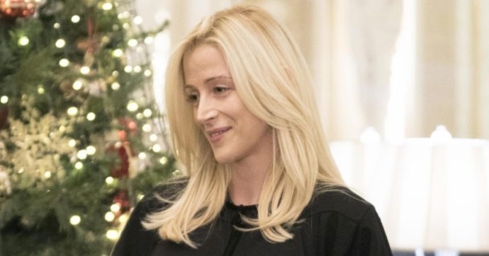 La società vuota della compagna di Conte e quel debito scontato