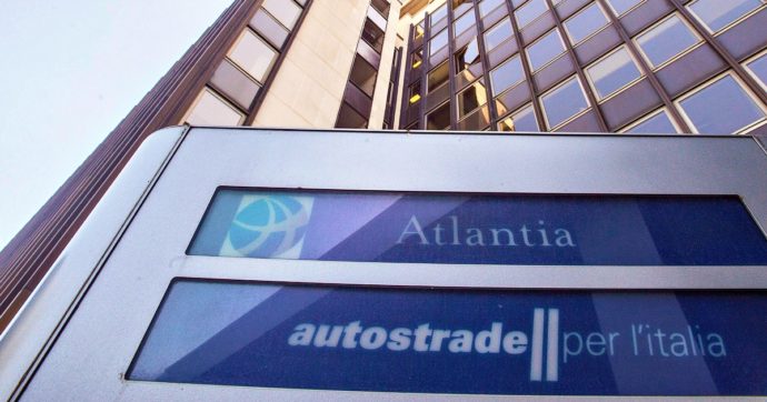 Atlantia vende il 49% di Telepass al private equity svizzero Partners group per 1 miliardo. Entro lunedì l’offerta di Cdp per Autostrade