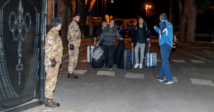 A casa gli italiani di Wuhan: “No riprese tv, troppi pregiudizi”