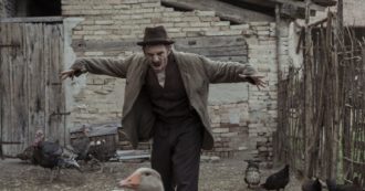 Copertina di Volevo nascondermi, il ruggito dell’arte firmato Giorgio Diritti e Elio Germano