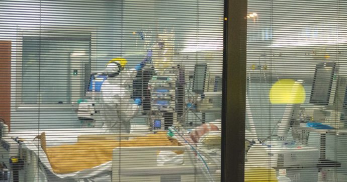 Il morbo colpisce in Italia Il governo: “Quarantena”