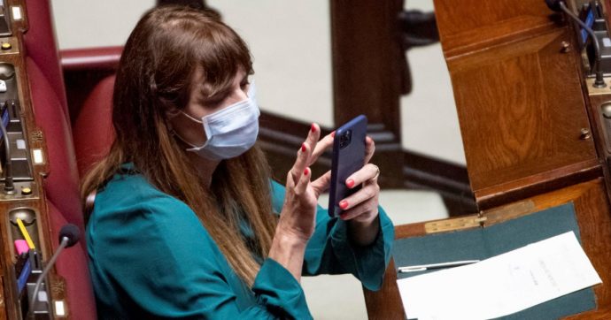 “Se non qui, dove?” La psicosi tra gli scranni