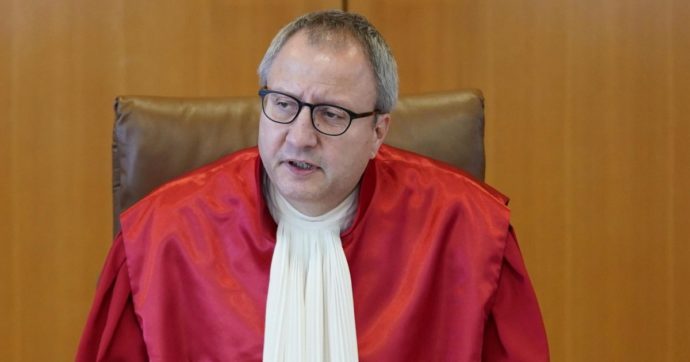 Eutanasia, ora si può anche chiedere aiuto