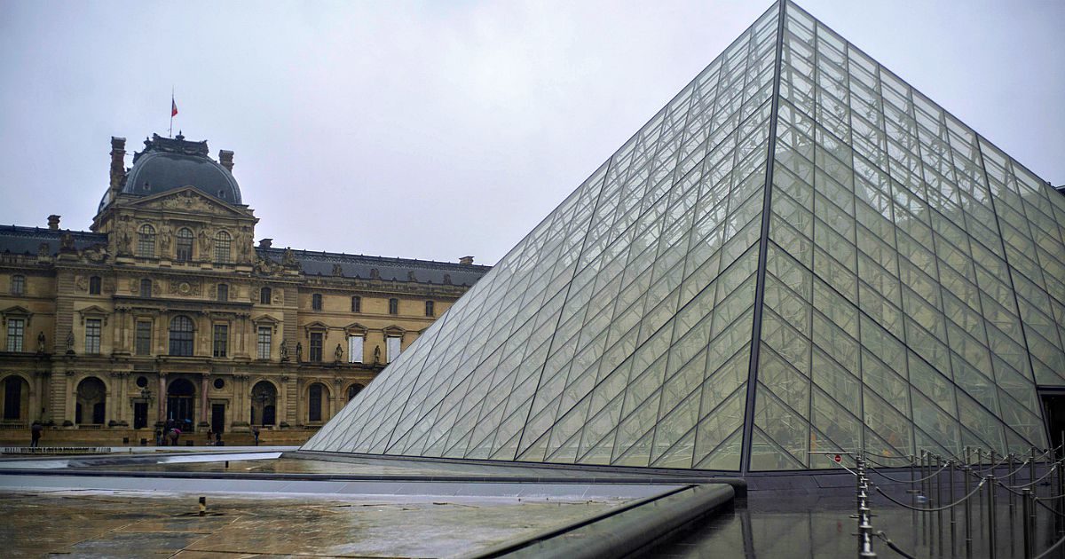 Coronavirus, chiuso il museo del Louvre. In Gran Bretagna 35 contagi e solo 50 posti per casi più gravi. Primi morti in Australia e Thailandia