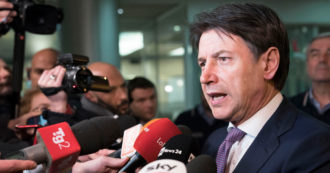 Giuseppe Conte: “All’Italia serve unità: irresponsabile chi approfitta per tentare spallate. Per sostenere l’economia chiediamo più deficit”