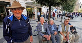 Copertina di A chi importa se muoiono i vecchi