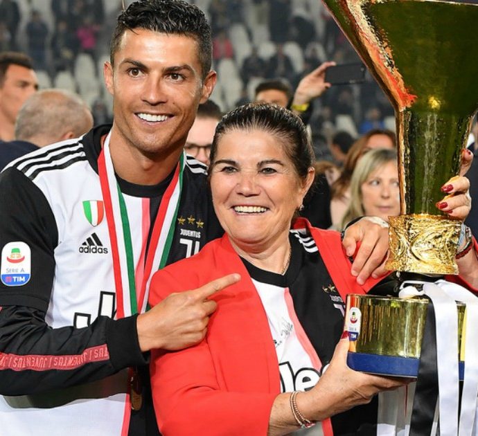 Cristiano Ronaldo, la madre Dolores ricoverata in terapia intensiva: ha avuto un ictus