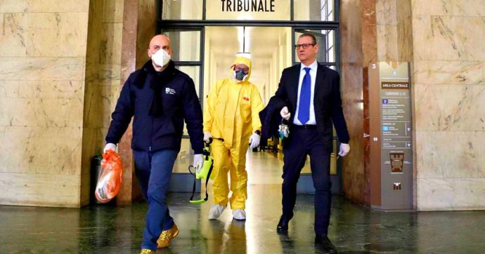 Coronavirus, due giudici di Milano contagiati. Udienze civili non urgenti rinviate. Gli avvocati protestano e proclamano sciopero