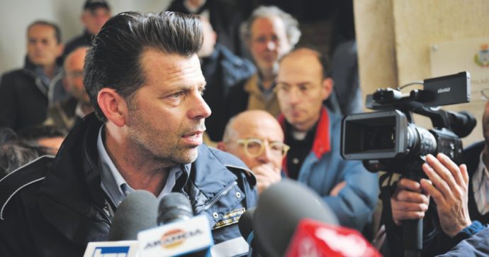 Marche, la base M5S sprona i vertici: “Parliamo con il Pd”