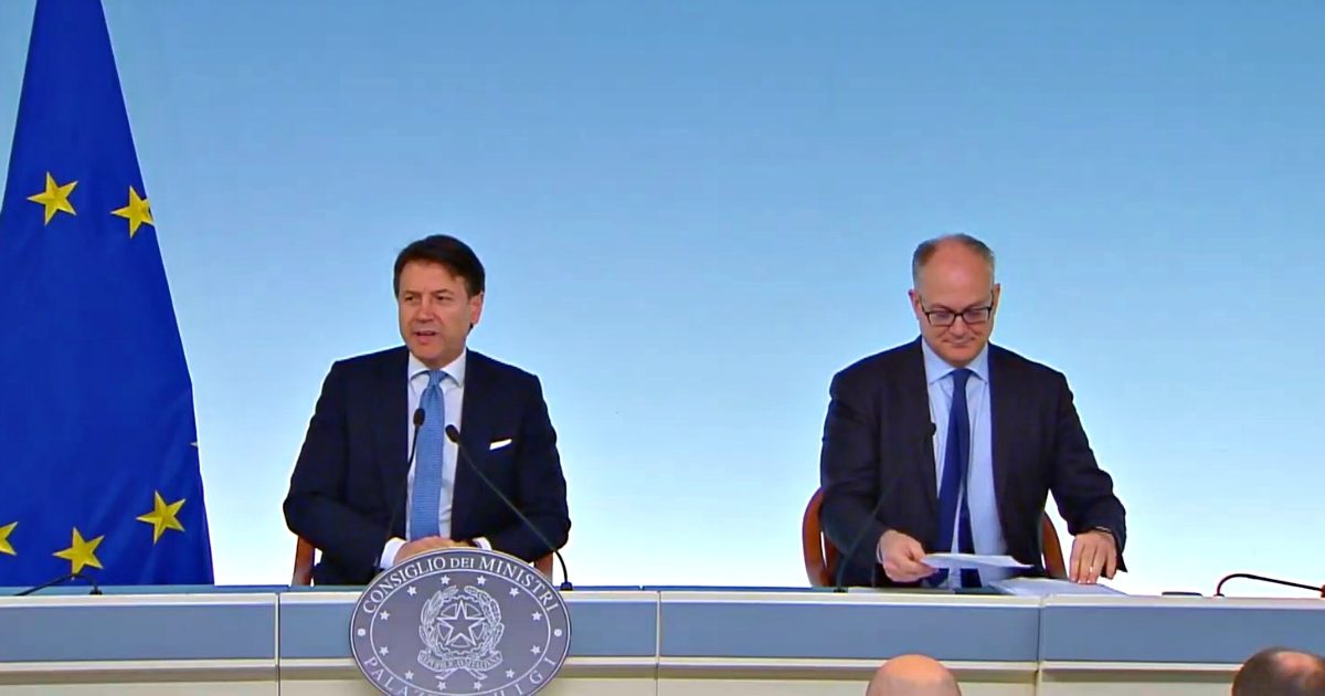 Coronavirus, bozza del decreto: “Quarantena equiparata a malattia. Sostegno anche ai precari, voucher tata da mille euro per medici e infermieri”