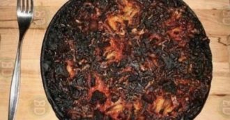 Copertina di Coronavirus, l’immagine della pizza bruciata “Notre-Dame”: il deputato leghista riapre la polemica con i francesi (che si erano già scusati)