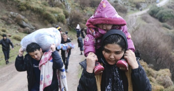 Migranti siriani in Grecia, oggi come ieri ce ne laviamo le mani
