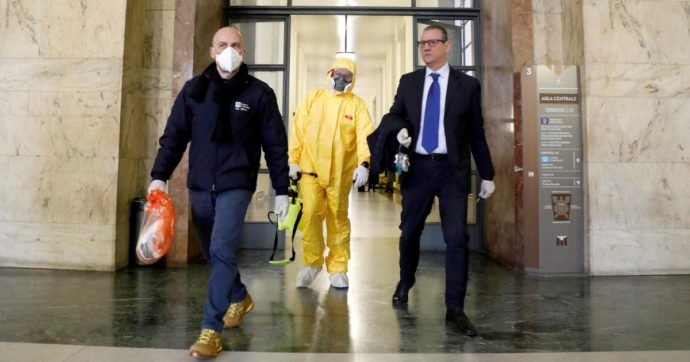 Tribunali, rischio stop. Contagi a Milano e Napoli