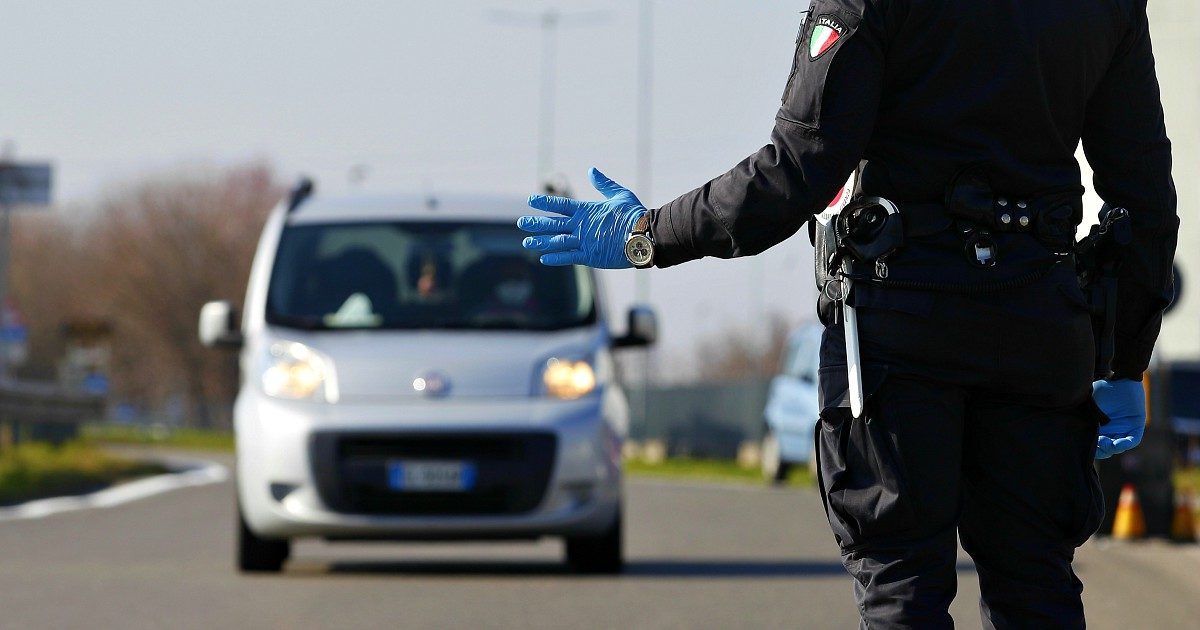 Coronavirus, chiusa la Lombardia e altre 14 province in Veneto, Emilia-Romagna, Piemonte e Marche: il nuovo decreto anti-contagio del governo valido fino al 3 aprile. Misure anche per il resto del Paese