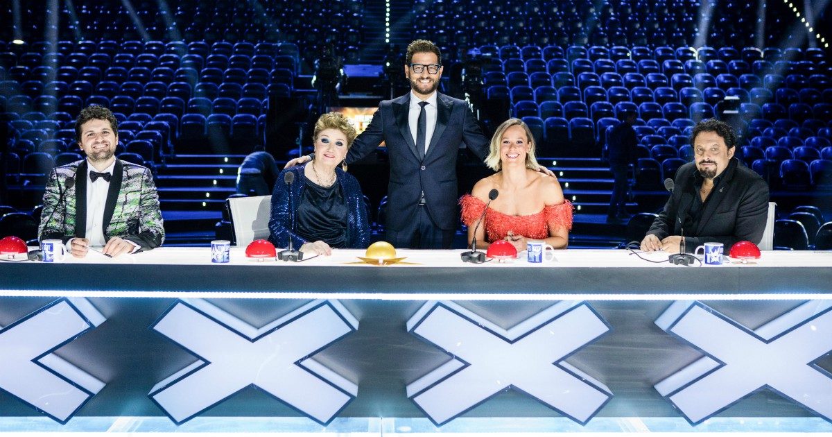 Italia’s Got Talent, il vincitore è Andrea Fratellini: il mago e ventriloquo con il pupazzo Zio Tore