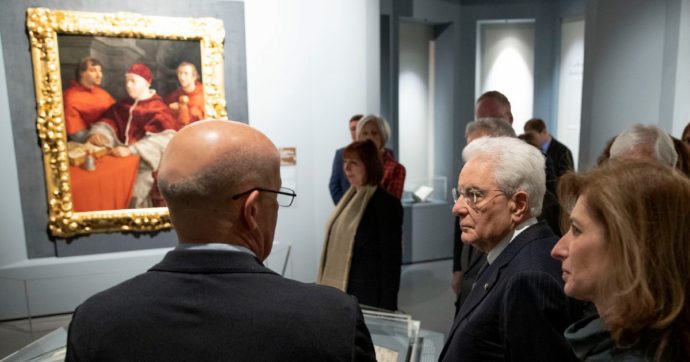 Il virus non ferma lo show politico delle mostre