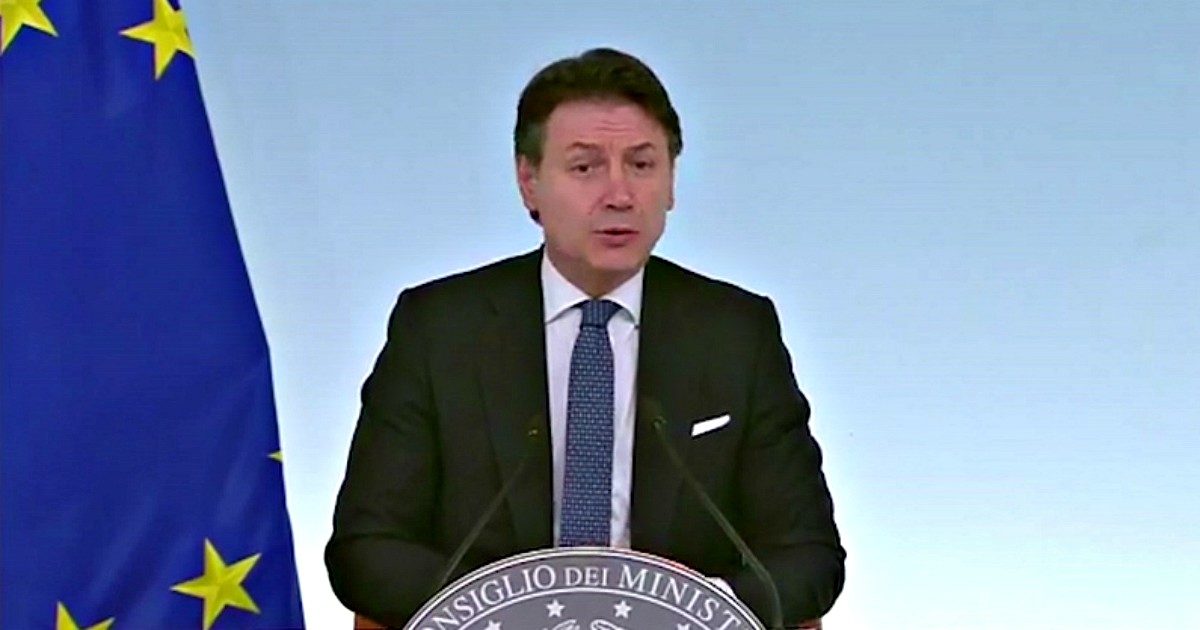 Coronavirus, lo stanziamento del governo per l’economia lievita: “Fino a 25 miliardi”. Gualtieri: “Venerdì decreto da 12 miliardi. Potenziamento degli ammortizzatori, obiettivo è che nessuno perda il lavoro”