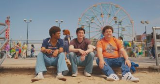 Copertina di Hunters, la caccia ai nazisti che indigna anche gli ebrei