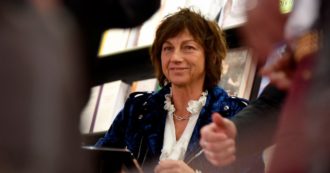 Copertina di “Concerto su Instagram contro la solitudine. Basta frenesia”