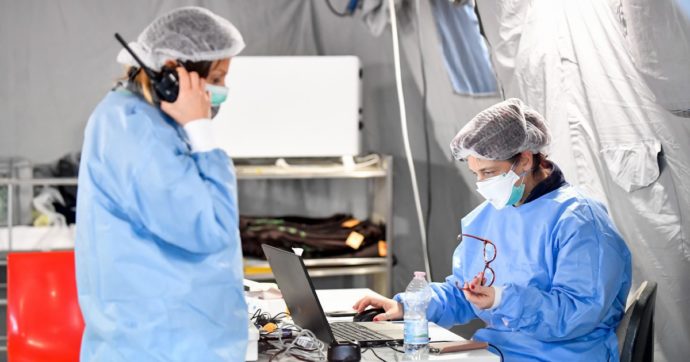 Coronavirus, prendere la linea ai numeri “sos virus” è una via crucis