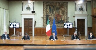 Copertina di Coronavirus: gli operai in fabbrica, Berlusconi a Nizza e Ronaldo a Madeira