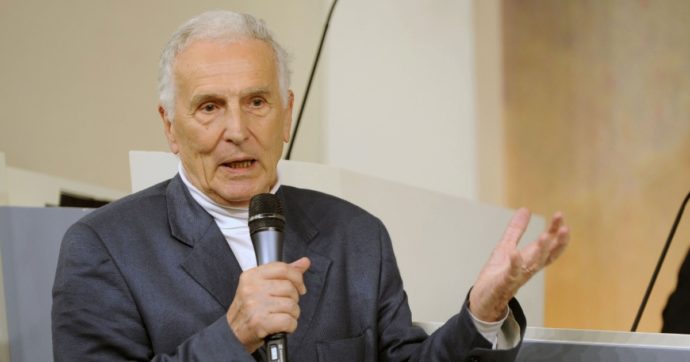 Ricciardi (Oms) apre ai tamponi per tutti. Ma Garattini: “Inutile e pure dannoso”