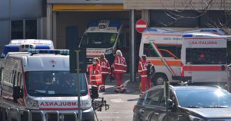 Copertina di “A Bergamo non reggiamo” In un giorno 368 morti in più