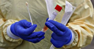 Coronavirus, stretta in Emilia-Romagna: chi rientra da Spagna, Grecia e Malta dovrà sottoporsi obbligatoriamente al tampone
