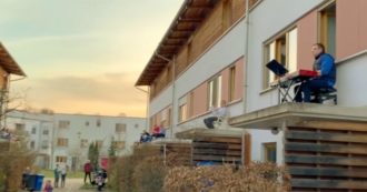 Coronavirus, la città bavarese di Bamberg omaggia l’Italia: “Colpiti da vostre reazioni a isolamento”. E cantano “Bella Ciao” dai balconi