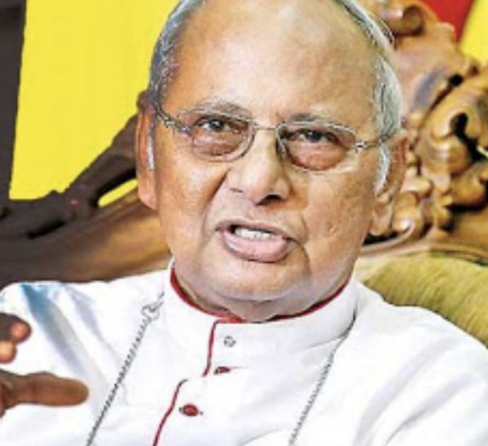Coronavirus, la ‘teoria’ dell’arcivescovo cingalese: “Frutto di una sperimentazione da parte di una nazione ricca e potente”