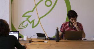 Copertina di Coronavirus, l’emergenza ha reso evidente quanto poco siano tutelati i lavoratori autonomi