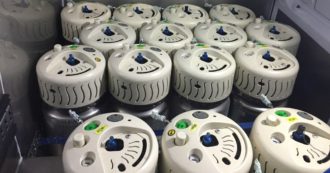 Copertina di Mio padre, costretto all’ossigenoterapia, vive tra ritardi e negligenze: le istituzioni rispondano