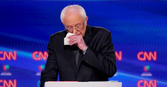 Primarie, #DropOutBernie: ora il popolo dem vuole che Sanders si tiri indietro