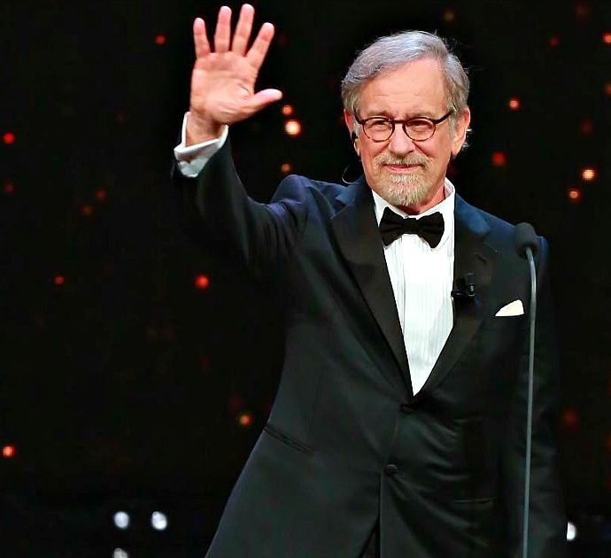 “Me ne sono perdutamente innamorato da bambino”, Steven Spielberg annuncia il remake di West Side Story