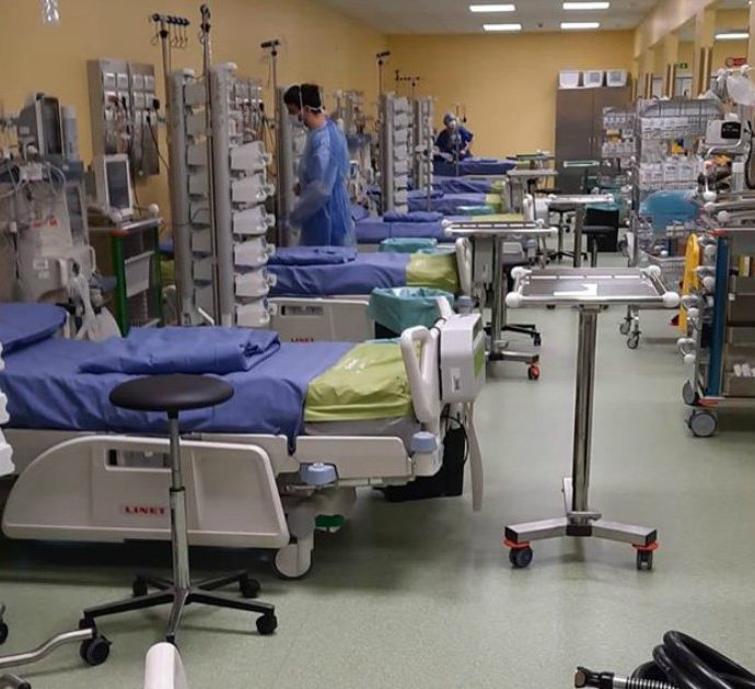 Coronavirus, oggi i primi tre pazienti nel nuovo reparto di terapia intensiva del San Raffaele. Gallera: “Sanità lombarda è unica grande squadra”