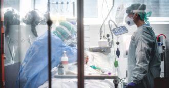 Copertina di Morti e infetti crescono meno. E “40 province oltre il picco”