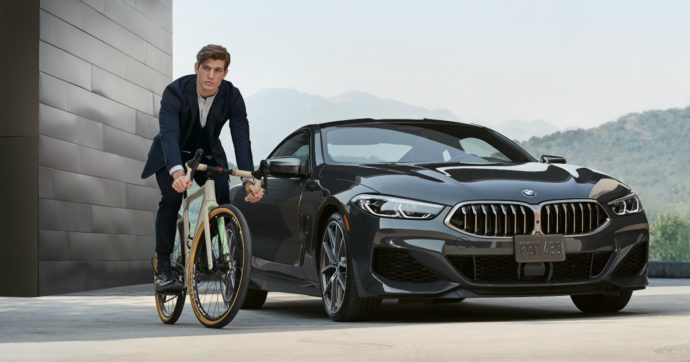 Bmw, non solo auto. Ecco la nuova bicicletta dal cuore italiano 3T FOR BMW