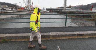 Copertina di Morandi, virus tra gli operai. Ma il cantiere andrà avanti