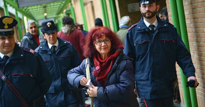 Coronavirus, Nicoletta Dosio esce dal carcere: l’attivista No Tav sconterà il resto della pena ai domiciliari a causa del pericolo pandemia